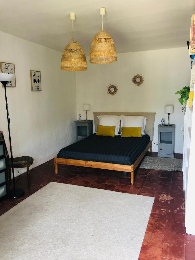 Suite En Chambre D'Hotes La Vigenna Les Ormes  Εξωτερικό φωτογραφία